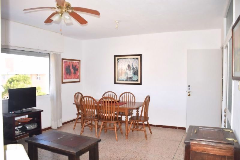 Alquilo apartamento en Punta del Este - e-mail: kikoliche@hotmail.com