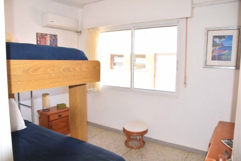 Alquilo apartamento en Punta del Este - e-mail: kikoliche@hotmail.com