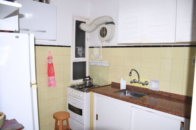 Alquilo apartamento en Punta del Este - e-mail: kikoliche@hotmail.com